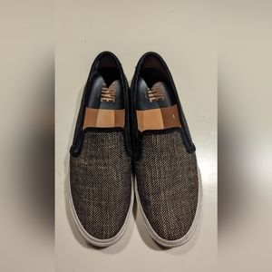 Frye Gia Canvas slip on shoe 9M